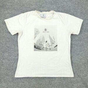 BLS Shirt Women's Medium White Cityscape Graphic Tee Crew Neck Short Sleeve Top